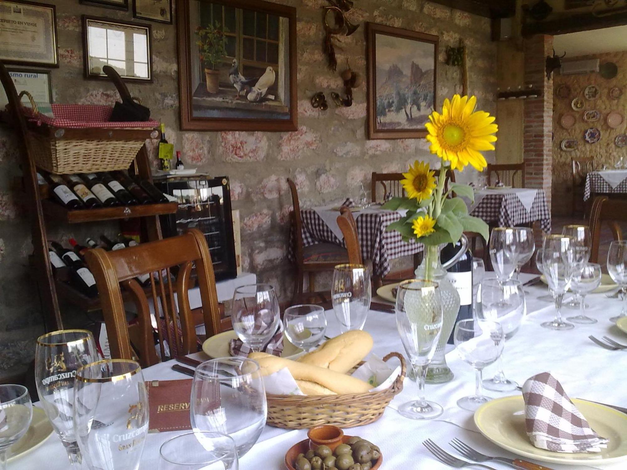 Alojamiento Rural La Caseria De Piedra Restaurante Jaén Exteriör bild