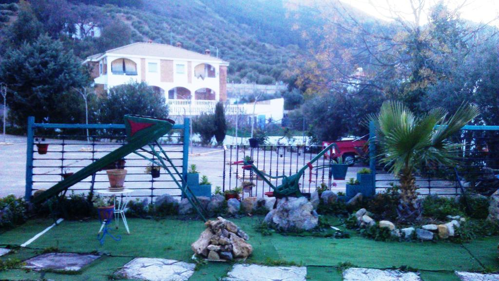 Alojamiento Rural La Caseria De Piedra Restaurante Jaén Exteriör bild