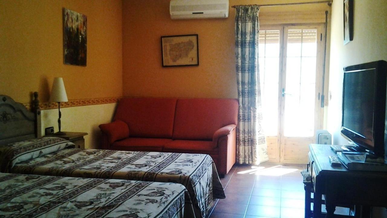Alojamiento Rural La Caseria De Piedra Restaurante Jaén Exteriör bild